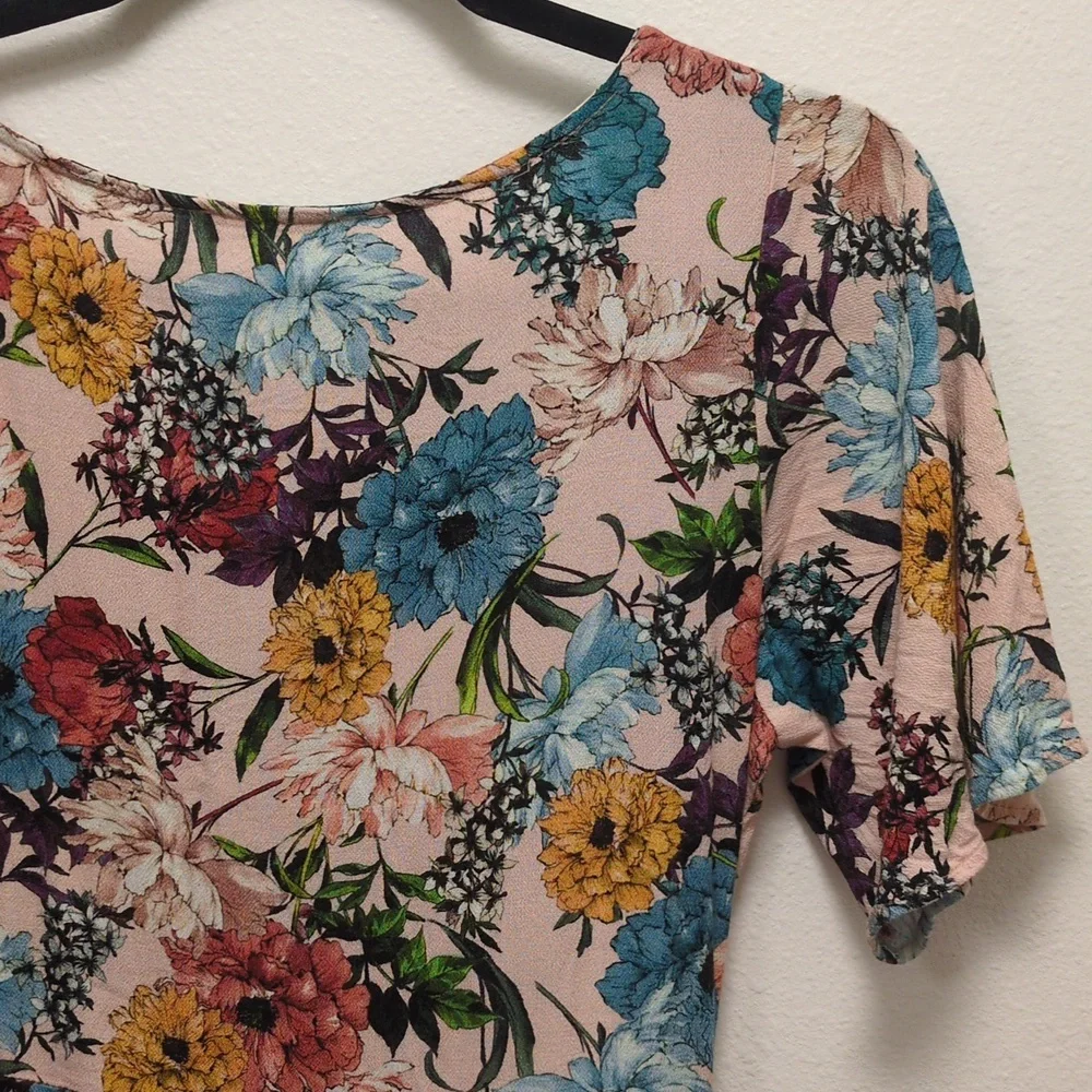 Chic MNG Casuals Floral Mini Dress - Effortless Elegance - Fun - Flirty - EUC - Picture 9 of 11